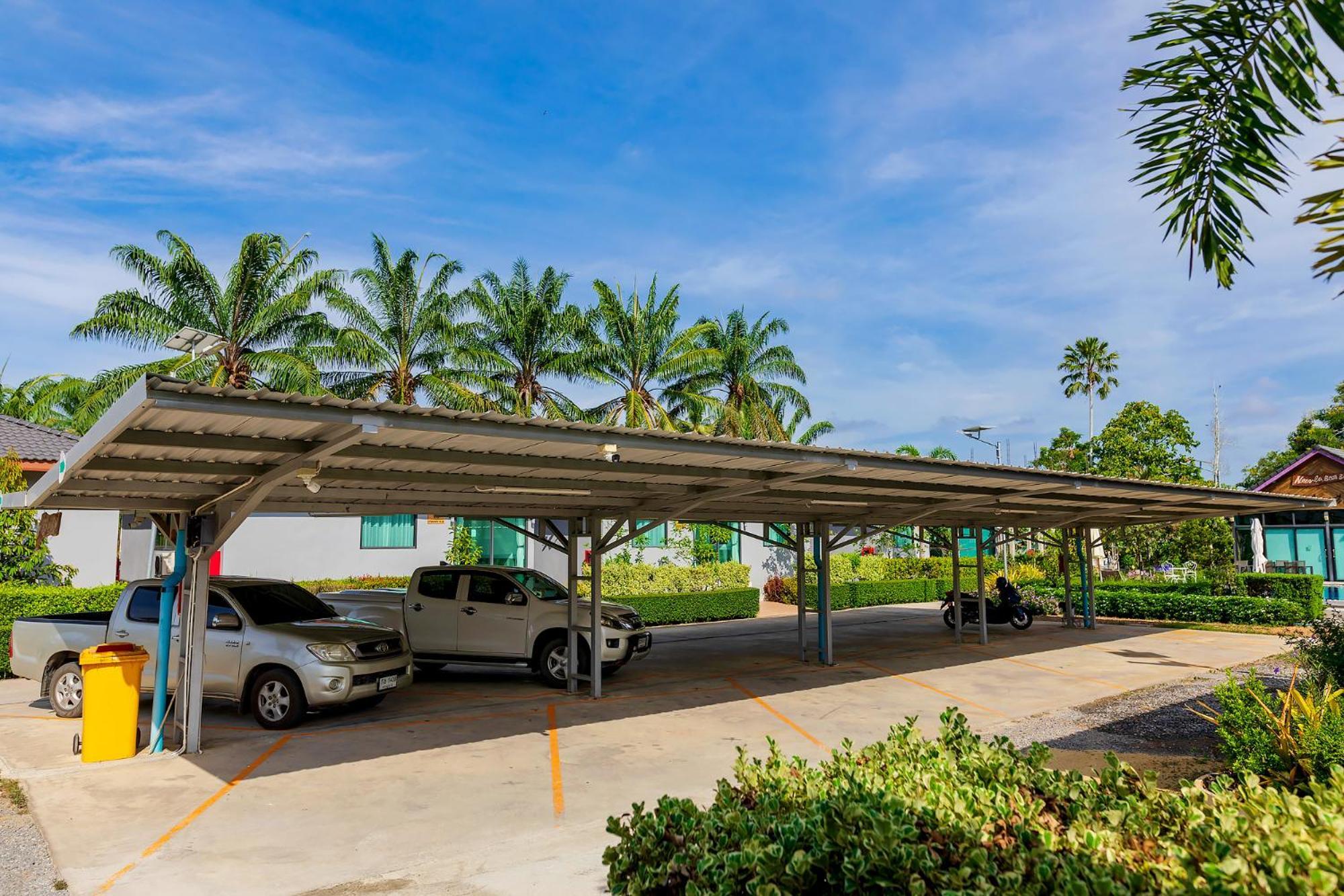 Tempat peranginan Neenlawat Riverside